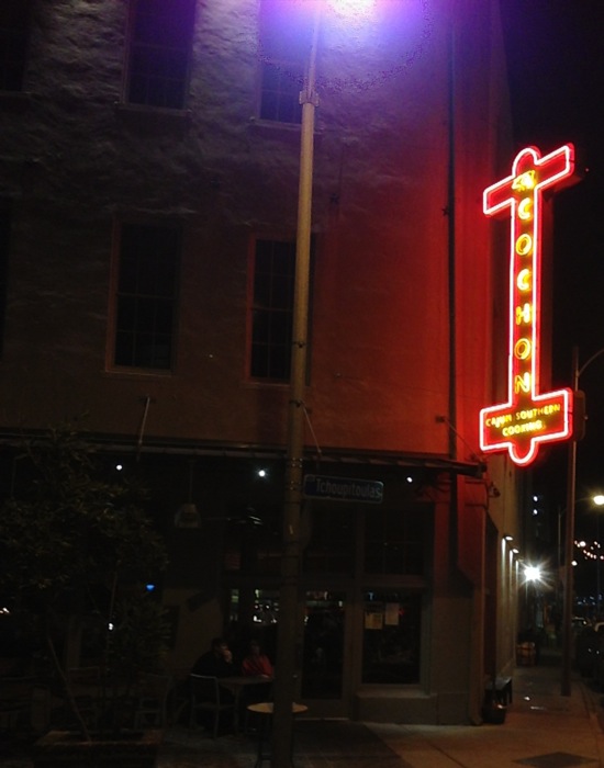 Cochon marquee Cochon marquee